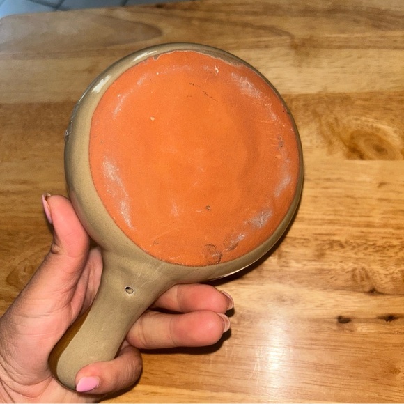 Classic Brown Ceramic Soup Bowl with Lid - Picture 3 of 3